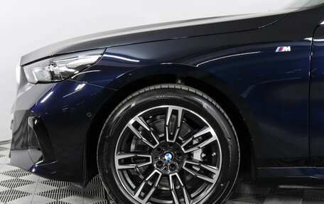 BMW 5 серия, 2025 год, 8 640 000 рублей, 8 фотография