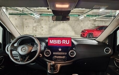 Mercedes-Benz Vito, 2019 год, 3 990 000 рублей, 12 фотография