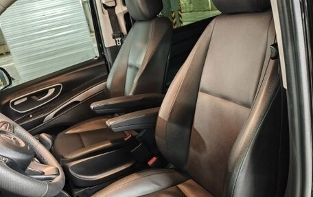 Mercedes-Benz Vito, 2019 год, 3 990 000 рублей, 25 фотография