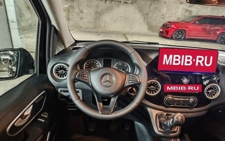 Mercedes-Benz Vito, 2019 год, 3 990 000 рублей, 19 фотография