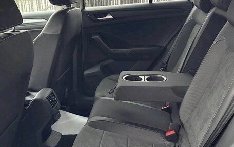 Volkswagen T-Roc I, 2025 год, 2 050 000 рублей, 16 фотография