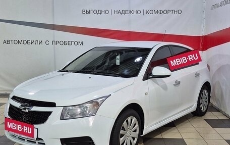 Chevrolet Cruze II, 2012 год, 699 000 рублей, 3 фотография