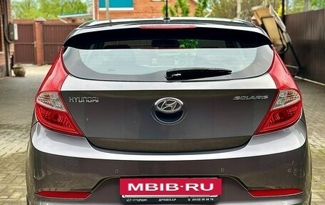 Hyundai Solaris II рестайлинг, 2015 год, 1 115 000 рублей, 6 фотография