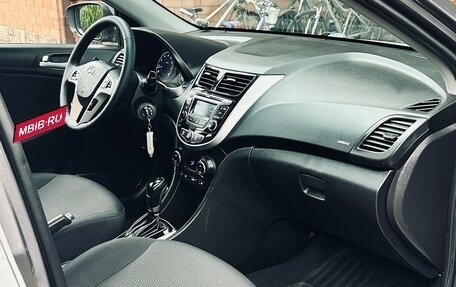 Hyundai Solaris II рестайлинг, 2015 год, 1 115 000 рублей, 14 фотография
