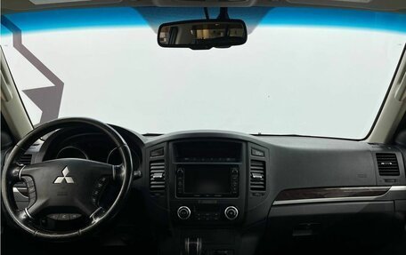 Mitsubishi Pajero IV, 2013 год, 2 729 900 рублей, 8 фотография