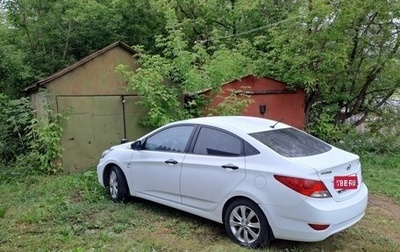 Hyundai Solaris II рестайлинг, 2014 год, 810 000 рублей, 1 фотография