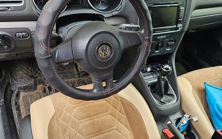 Volkswagen Golf VI, 2011 год, 580 000 рублей, 2 фотография
