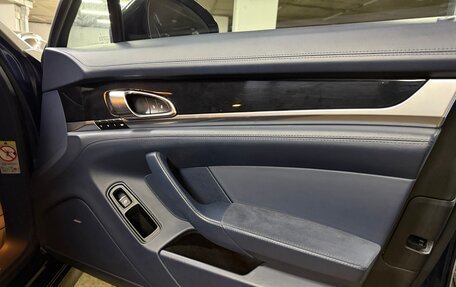 Porsche Panamera II рестайлинг, 2012 год, 3 800 000 рублей, 30 фотография
