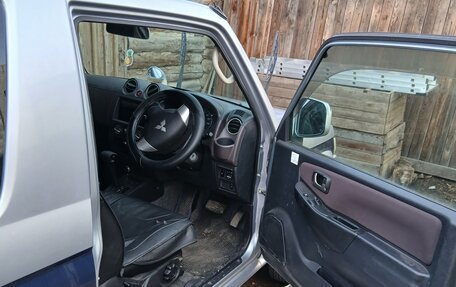 Mitsubishi Pajero Mini II, 2009 год, 800 000 рублей, 3 фотография