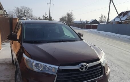 Toyota Highlander III, 2014 год, 2 990 000 рублей, 11 фотография