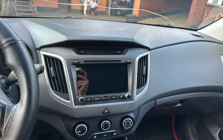 Hyundai Creta I рестайлинг, 2018 год, 1 500 000 рублей, 8 фотография