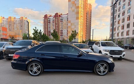 Mercedes-Benz E-Класс, 2015 год, 2 500 000 рублей, 2 фотография