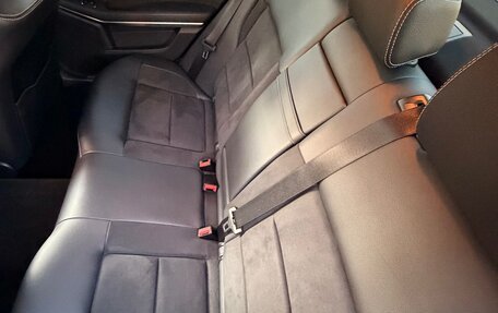 Mercedes-Benz E-Класс, 2015 год, 2 500 000 рублей, 12 фотография