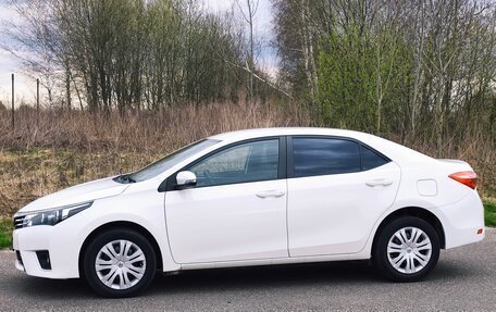 Toyota Corolla, 2014 год, 999 000 рублей, 4 фотография