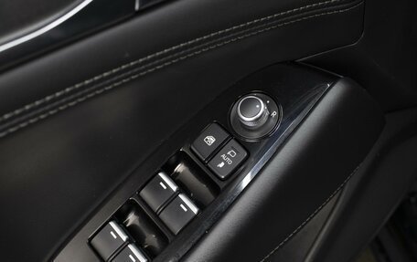 Mazda 6, 2019 год, 2 250 000 рублей, 17 фотография