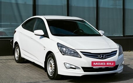 Hyundai Solaris II рестайлинг, 2015 год, 805 000 рублей, 7 фотография