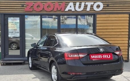 Skoda Superb III рестайлинг, 2016 год, 2 047 000 рублей, 3 фотография