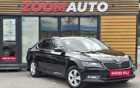 Skoda Superb III рестайлинг, 2016 год, 2 047 000 рублей, 2 фотография