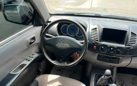 Mitsubishi L200 IV рестайлинг, 2008 год, 999 000 рублей, 14 фотография