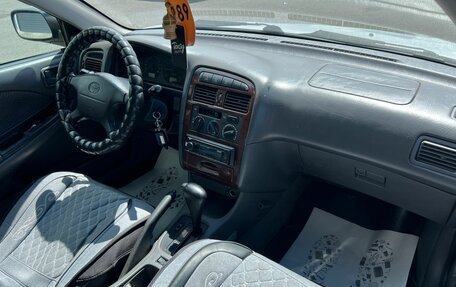Toyota Avensis III рестайлинг, 1999 год, 329 000 рублей, 13 фотография