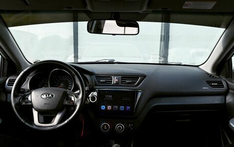 KIA Rio III рестайлинг, 2013 год, 699 000 рублей, 18 фотография