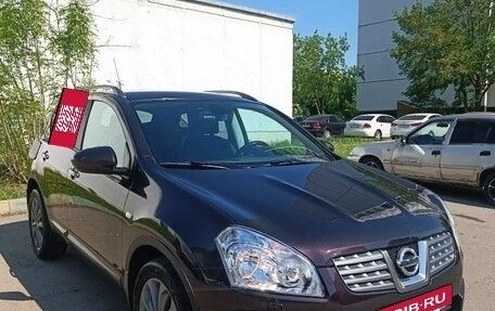 Nissan Qashqai, 2009 год, 900 000 рублей, 2 фотография