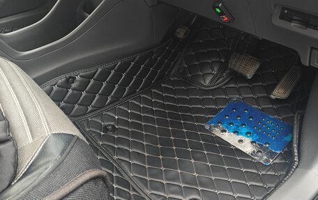 Toyota Prius Alpha I (ZVW40/41), 2014 год, 1 350 000 рублей, 15 фотография