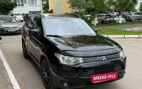 Mitsubishi Outlander III рестайлинг 3, 2012 год, 1 300 000 рублей, 7 фотография