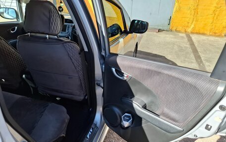 Honda Fit III, 2011 год, 880 000 рублей, 7 фотография
