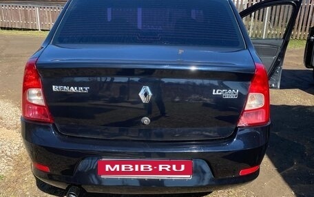 Renault Logan I, 2010 год, 445 000 рублей, 2 фотография