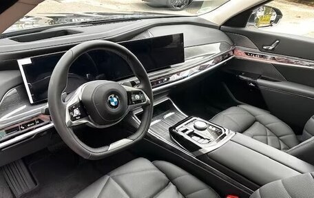 BMW 7 серия, 2025 год, 10 910 000 рублей, 6 фотография