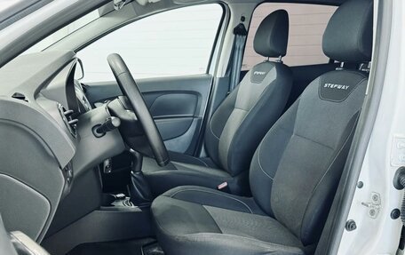 Renault Sandero II рестайлинг, 2019 год, 1 290 000 рублей, 19 фотография
