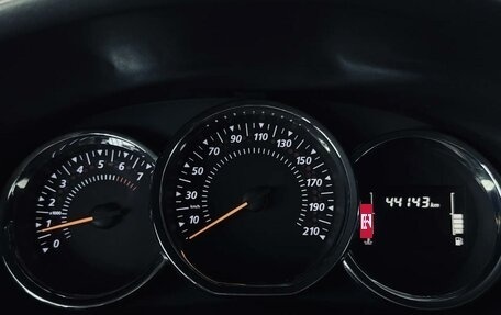 Renault Sandero II рестайлинг, 2019 год, 1 290 000 рублей, 14 фотография