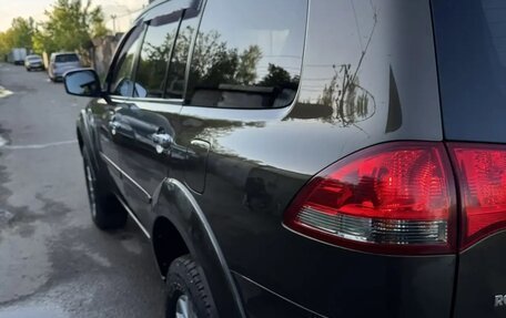 Mitsubishi Pajero Sport II рестайлинг, 2014 год, 2 500 000 рублей, 2 фотография