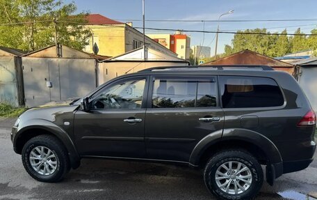 Mitsubishi Pajero Sport II рестайлинг, 2014 год, 2 500 000 рублей, 23 фотография