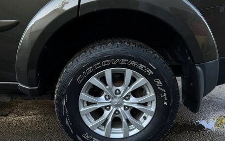 Mitsubishi Pajero Sport II рестайлинг, 2014 год, 2 500 000 рублей, 25 фотография