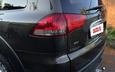 Mitsubishi Pajero Sport II рестайлинг, 2014 год, 2 500 000 рублей, 27 фотография
