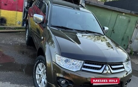 Mitsubishi Pajero Sport II рестайлинг, 2014 год, 2 500 000 рублей, 40 фотография