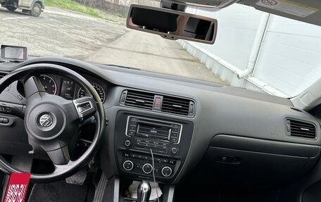 Volkswagen Jetta VI, 2013 год, 1 050 000 рублей, 8 фотография