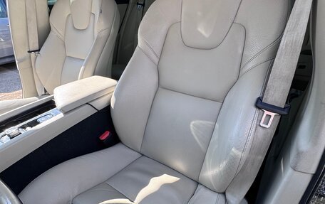 Volvo V60 Cross Country II, 2021 год, 3 250 000 рублей, 10 фотография