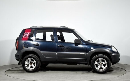 Chevrolet Niva I рестайлинг, 2011 год, 285 000 рублей, 4 фотография