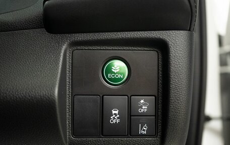 Honda Vezel, 2018 год, 1 799 000 рублей, 16 фотография