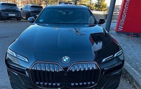 BMW 7 серия, 2025 год, 12 082 000 рублей, 2 фотография