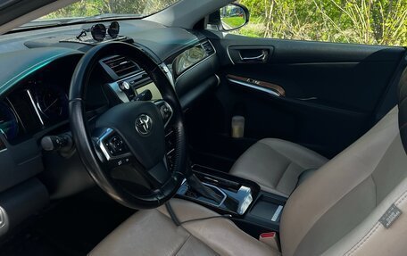Toyota Camry, 2015 год, 2 250 000 рублей, 8 фотография