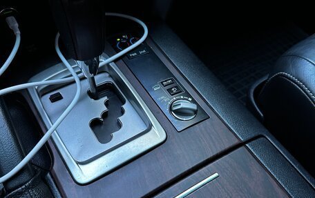 Toyota Land Cruiser 200, 2011 год, 3 300 000 рублей, 14 фотография