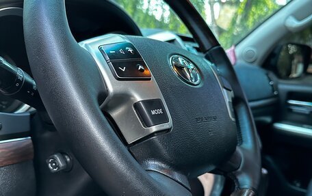 Toyota Land Cruiser 200, 2011 год, 3 300 000 рублей, 18 фотография