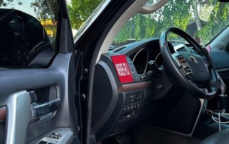 Toyota Land Cruiser 200, 2011 год, 3 300 000 рублей, 20 фотография