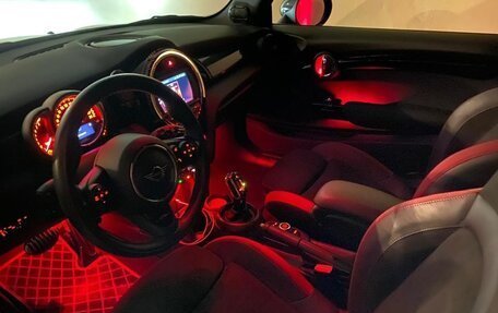 MINI Hatch, 2018 год, 2 900 000 рублей, 19 фотография