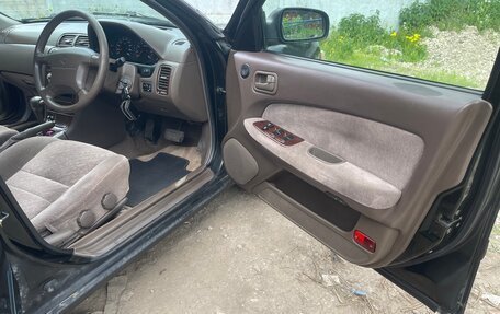 Nissan Cefiro II, 1997 год, 280 000 рублей, 13 фотография