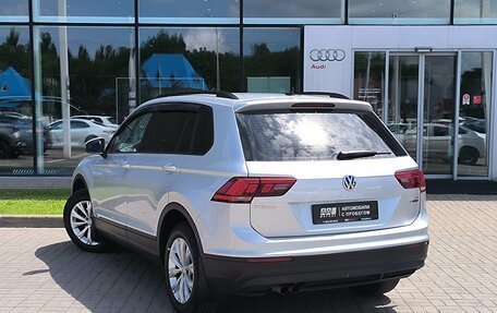 Volkswagen Tiguan II, 2017 год, 2 190 000 рублей, 7 фотография